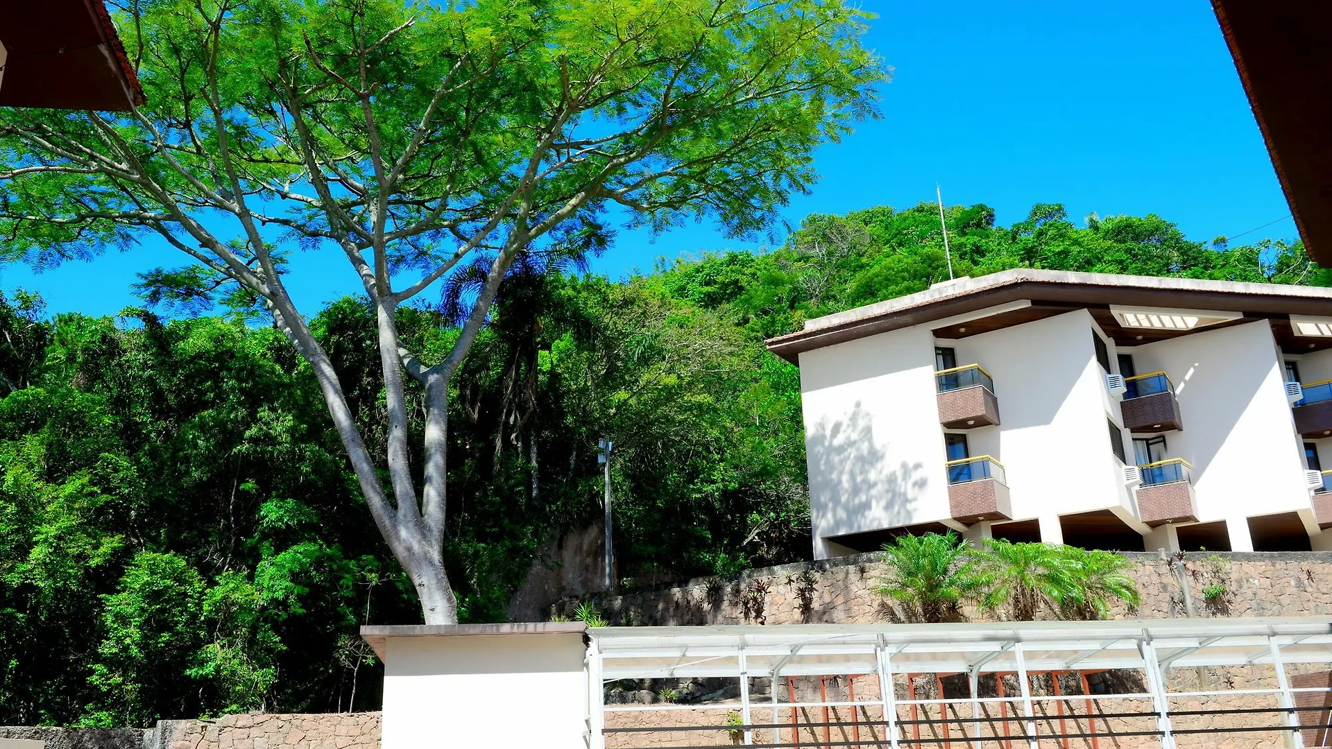 Boulevard Ponta Das Canas Governador Celso Ramos